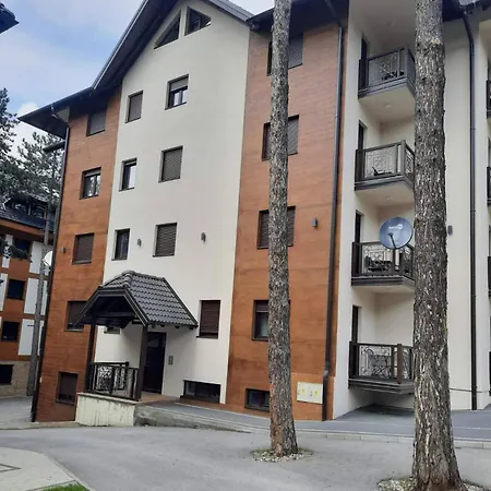 Zlatni Vrh Apartment